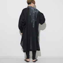 Charger l'image dans la galerie, ソフトワッシャー・ロングブラウス/手描き藤