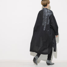 Charger l'image dans la galerie, ソフトワッシャー・ロングブラウス/手描き藤