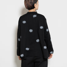 画像をギャラリービューアに読み込む, 比翼仕立てノーカラーブラウス【手描きグレー牡丹】