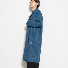 Charger l'image dans la galerie, ビンテージデニムコート【手描き・鳳凰と牡丹】