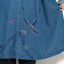 Charger l'image dans la galerie, ビンテージデニムコート【手描き・鳳凰と牡丹】