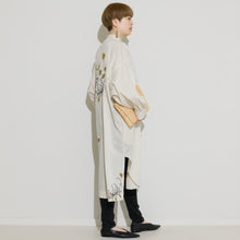 Charger l'image dans la galerie, ソフトワッシャー・ロングブラウス<手描き>乱菊