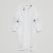 Charger l'image dans la galerie, ソフトワッシャー・ロングブラウス<手描き>更紗牡丹