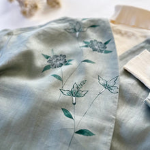 Charger l'image dans la galerie, ショートジャケット<手描き>更紗牡丹